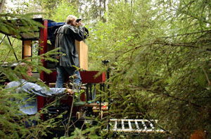 Through the forest on flexible rails.  Photo by Odd Geir Sæther.