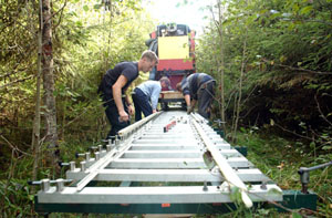 Through the forest on flexible rails.  Photo by Odd Geir Sæther.